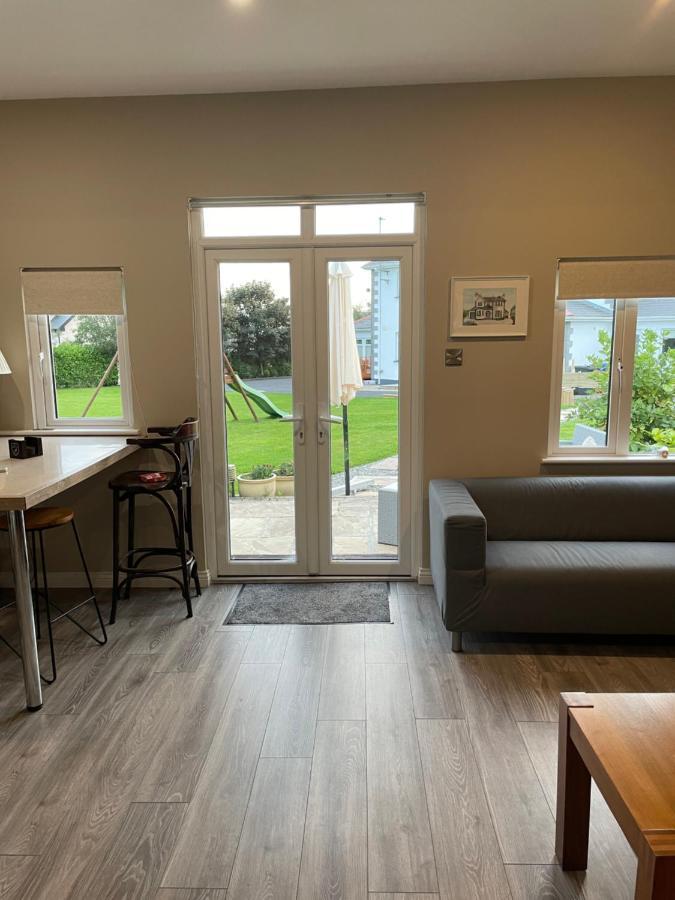 Ferienwohnung Garden Chalet Oranmore Galway Exterior foto