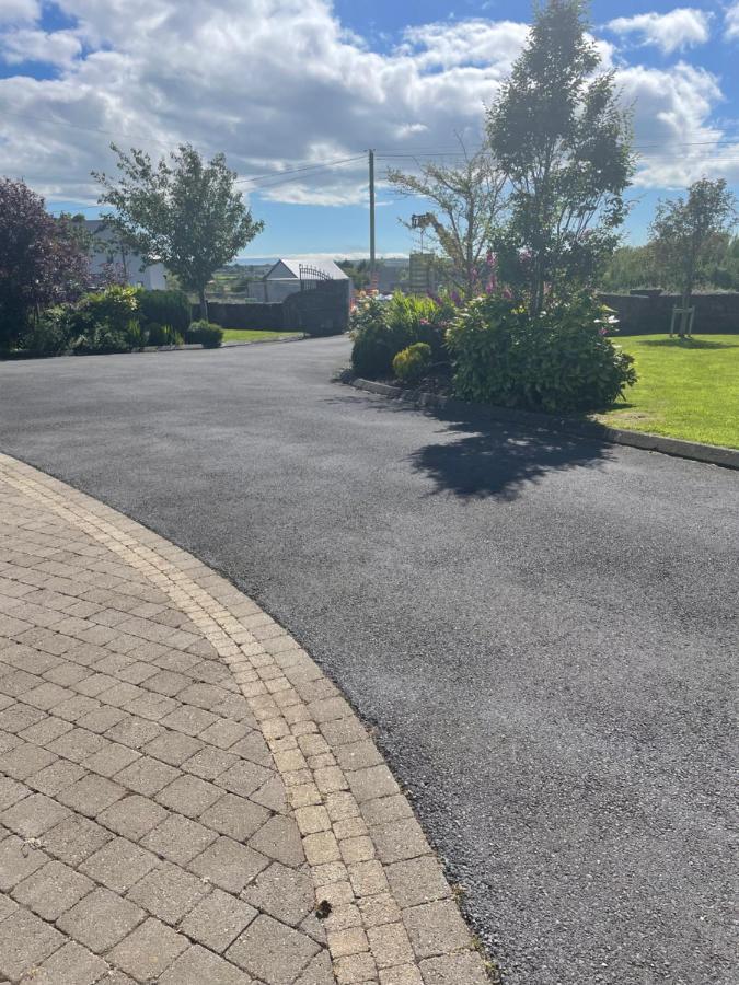 Ferienwohnung Garden Chalet Oranmore Galway Exterior foto