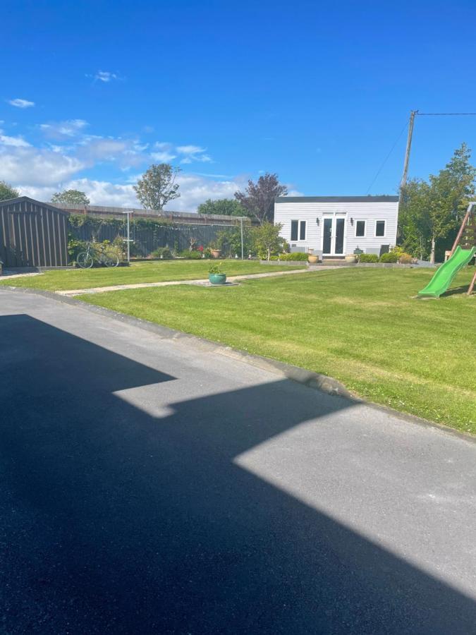 Ferienwohnung Garden Chalet Oranmore Galway Exterior foto